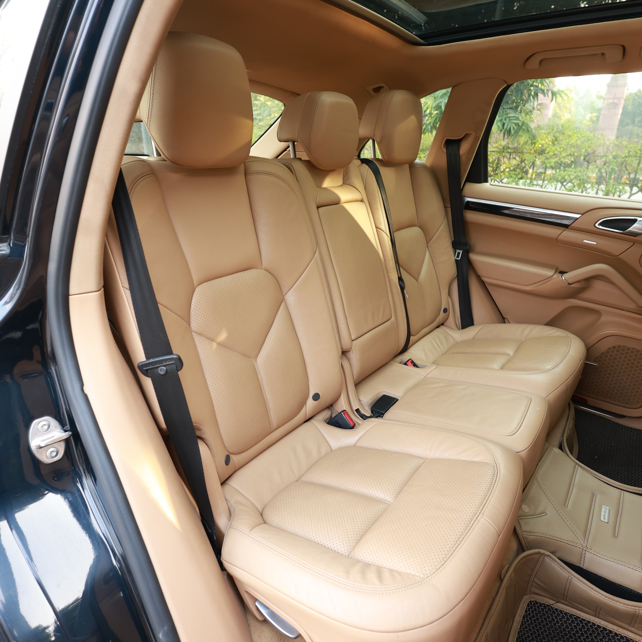 PORSCHE CAYENNE 3.0