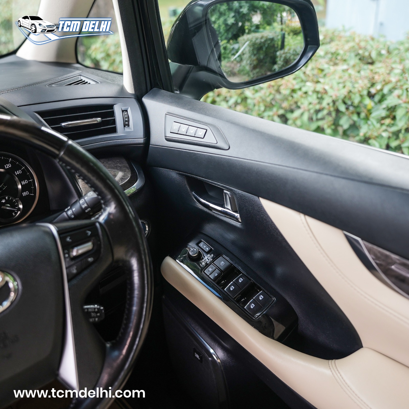 TOYOTA VELLFIRE EXECUTIVE LOUNGE