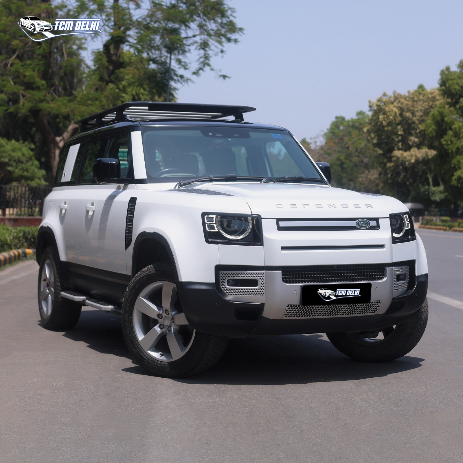 LAND ROVER DEFENDER 2.0 HSE 110PS