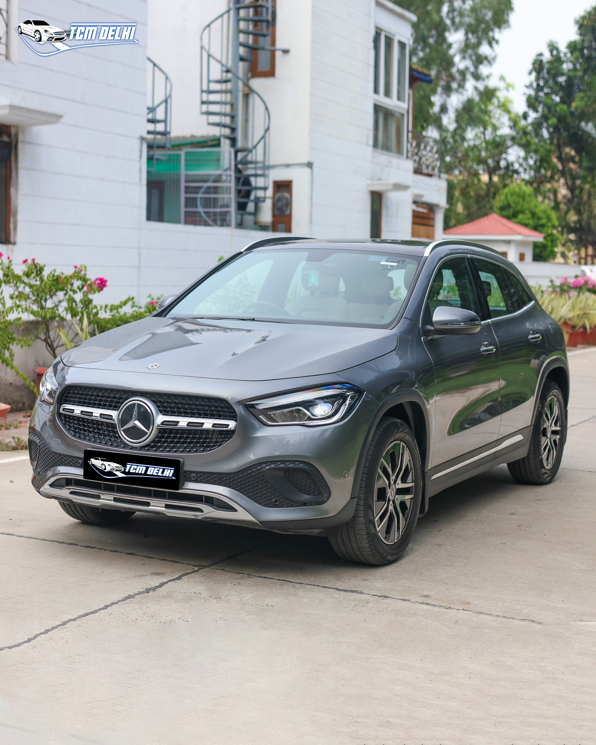 MERCEDES BENZ GLA200