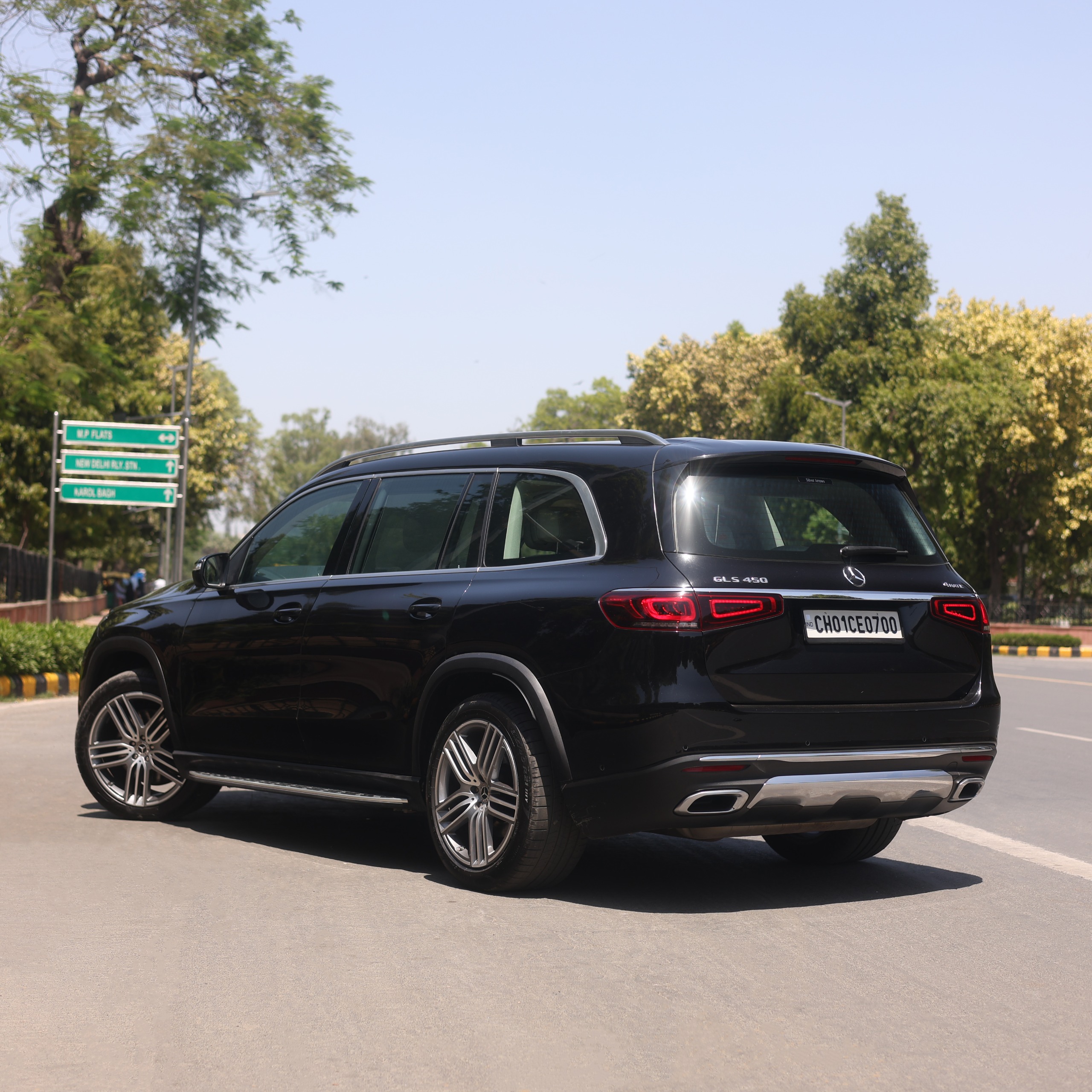 MERCEDES BENZ GLS450