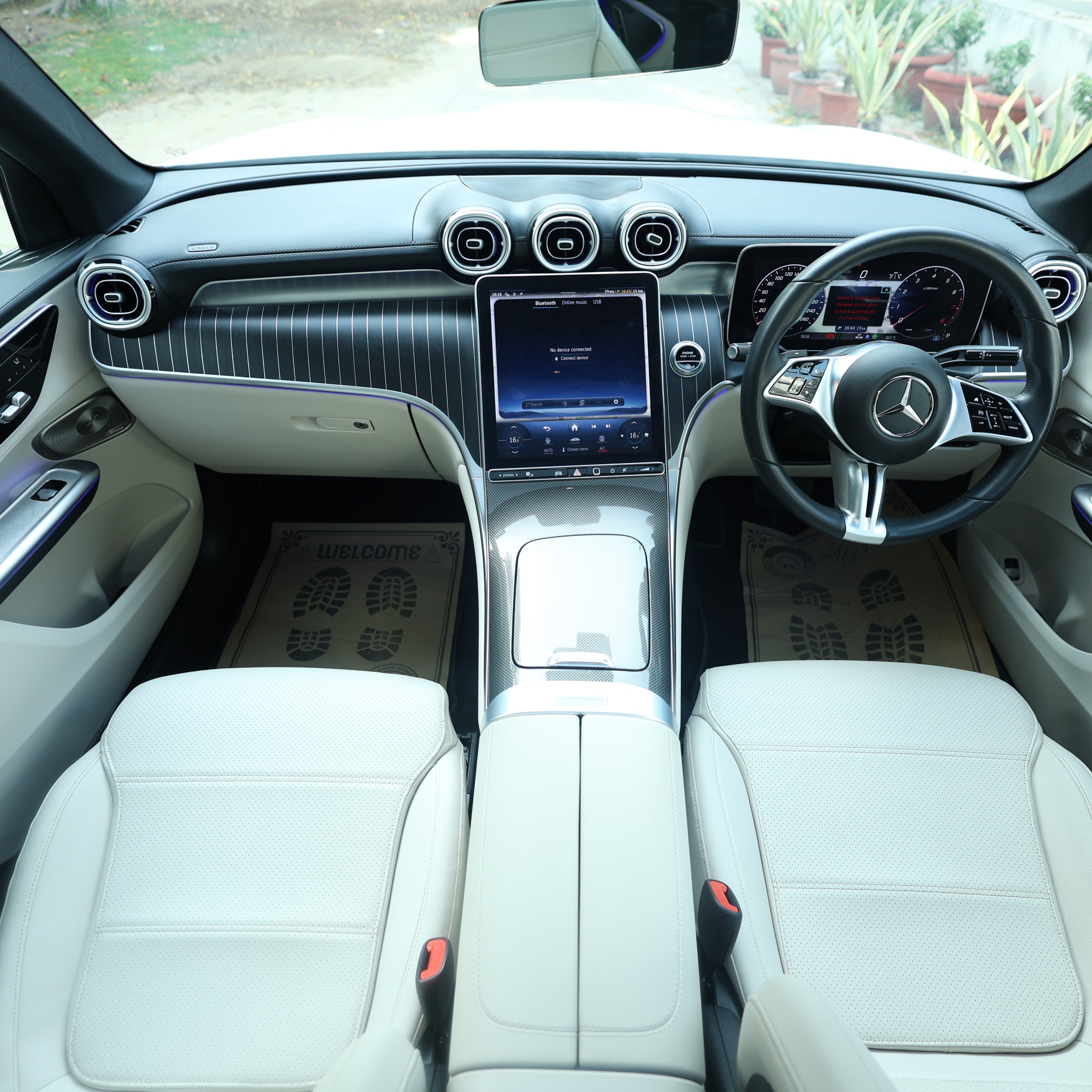 MERCEDES BENZ GLC300