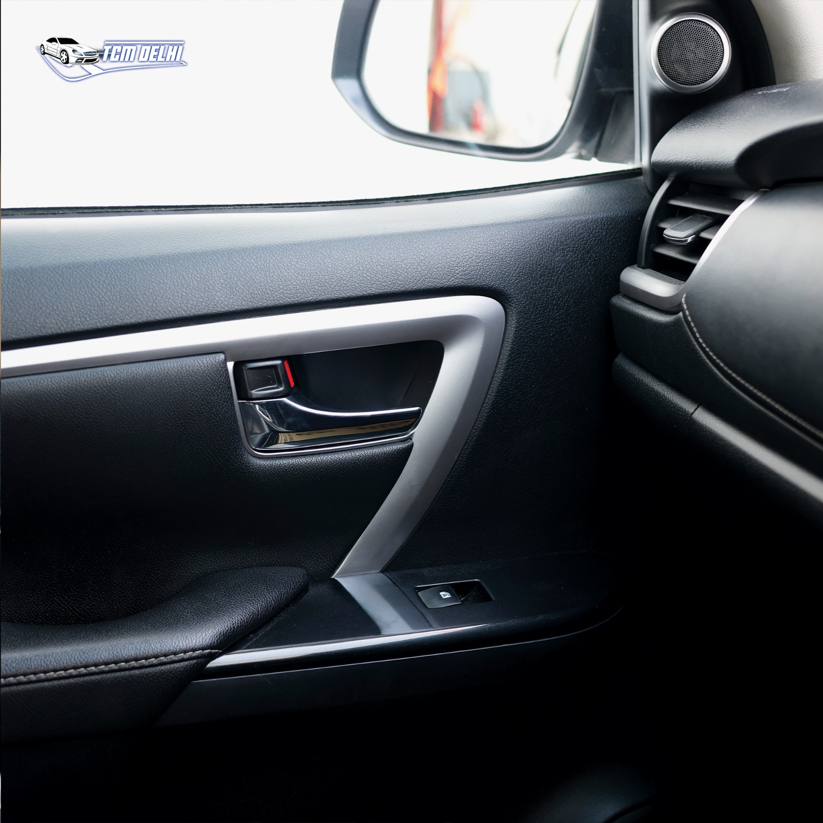 TOYOTA FORTUNER 4X2 A/T