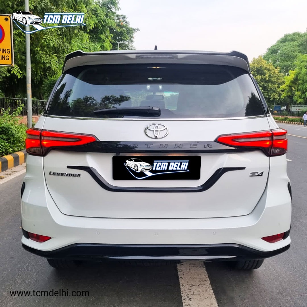 TOYOTA FORTUNER LEGENDER 4X4 A/T
