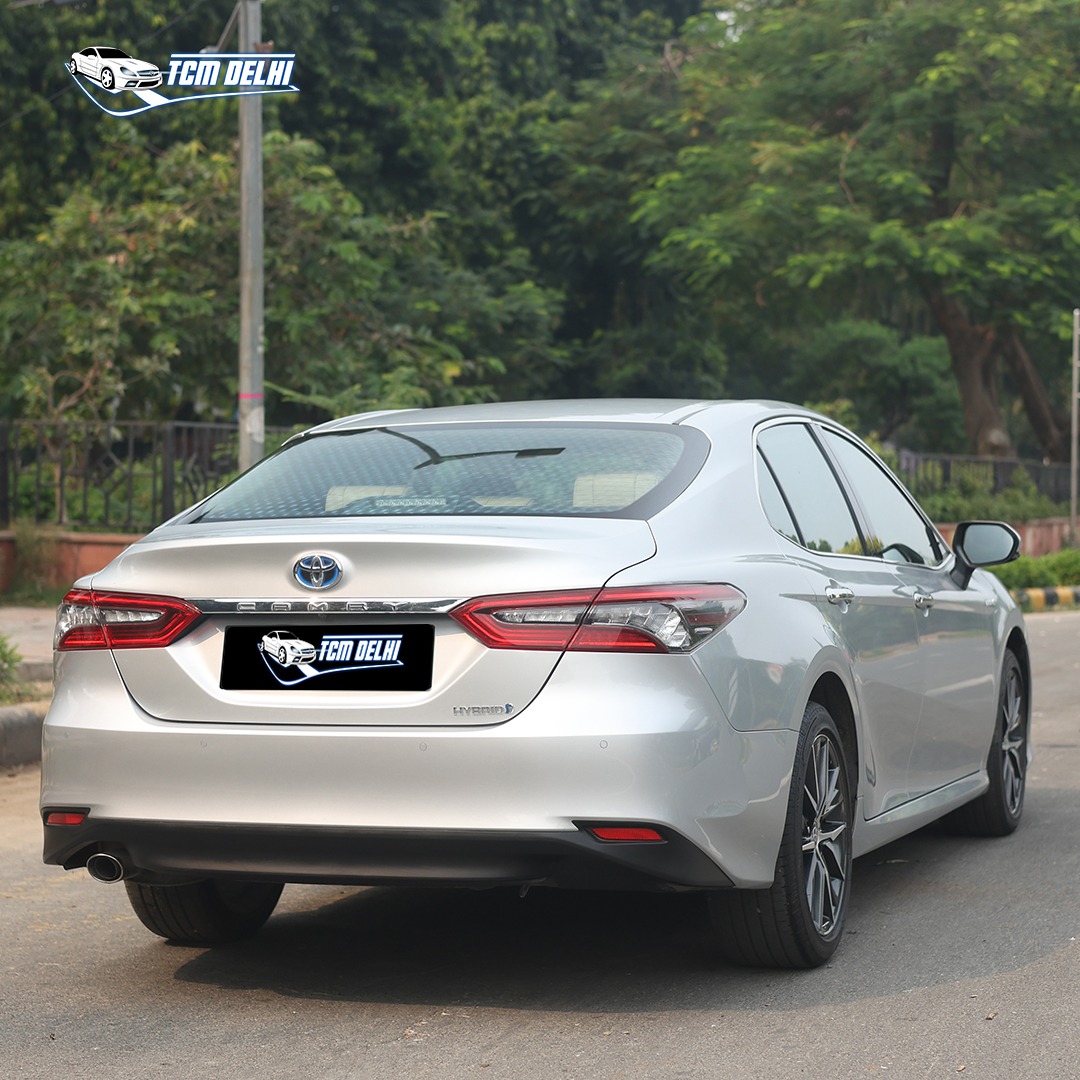 TOYOTA CAMRY HYBRID
