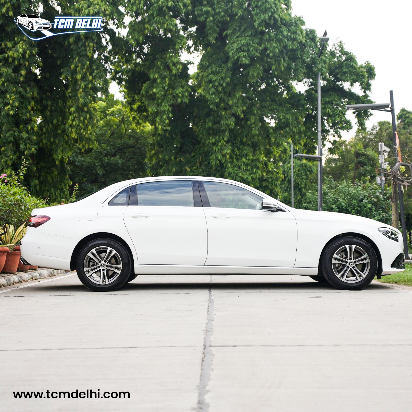 MERCEDES BENZ E200 EXCLUSIVE