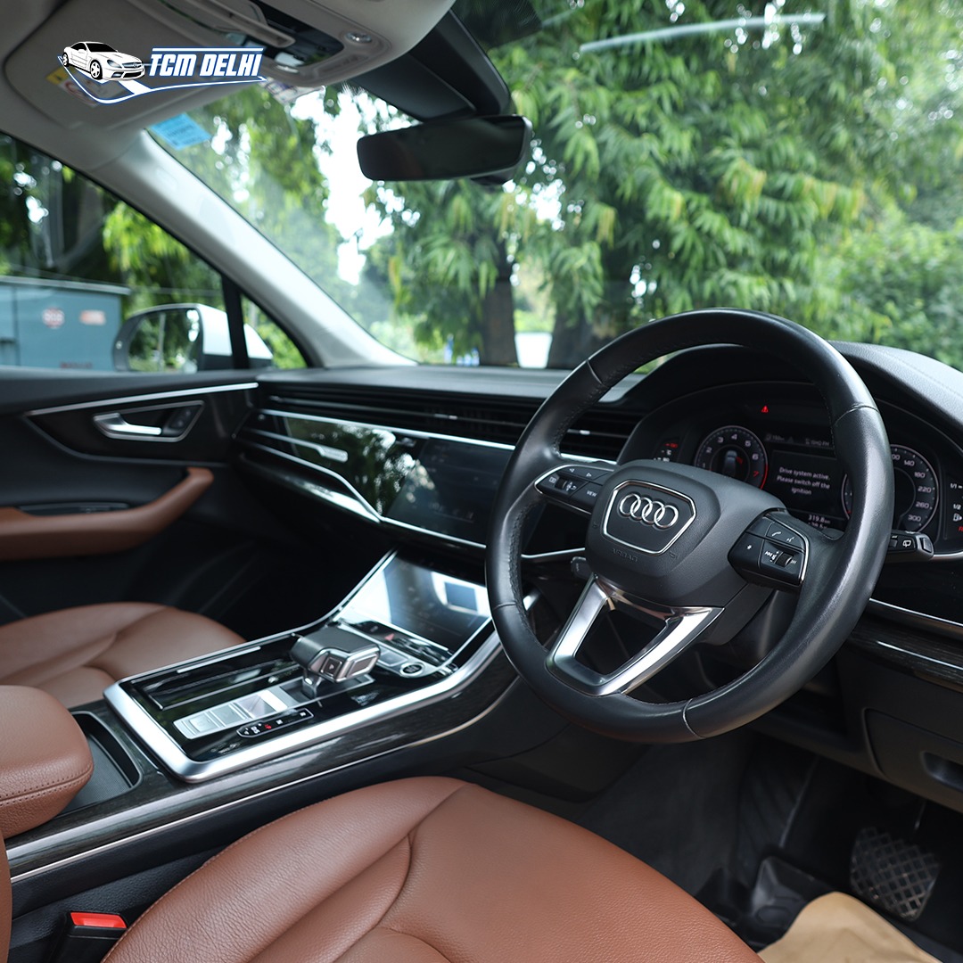 AUDI Q7 55 TFSI QUATTRO TECHNOLOGY