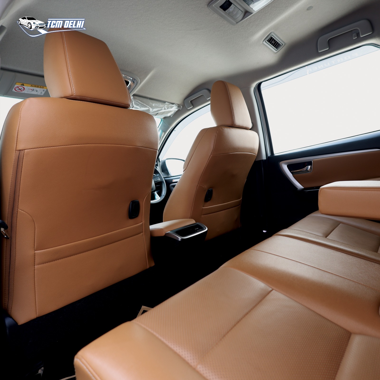 TOYOTA FORTUNER 4X4 AT