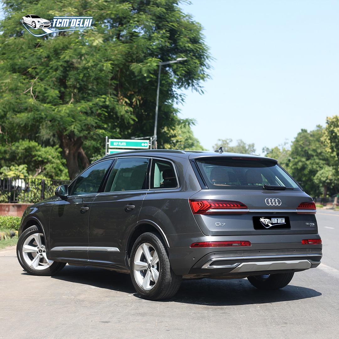 AUDI Q7 55TFSI TECNOLOGY MATRIX