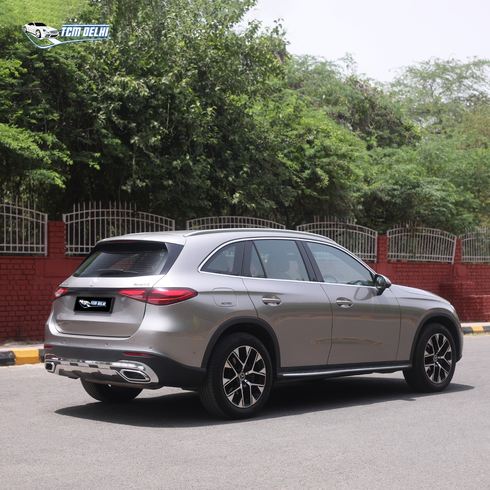 MERCEDES BENZ GLC300